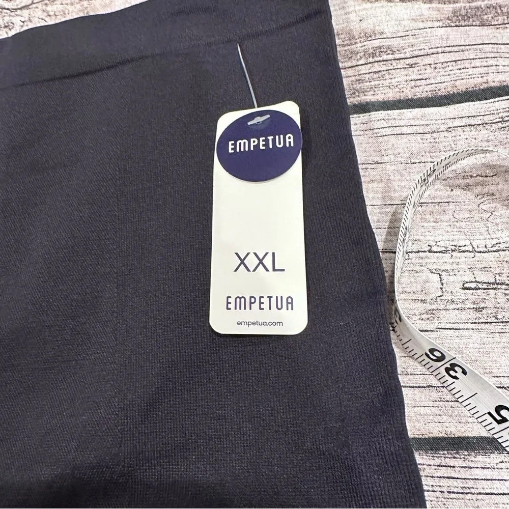NWT Shapermint Empetua High Waisted Capri Leggings in Black Size XXL